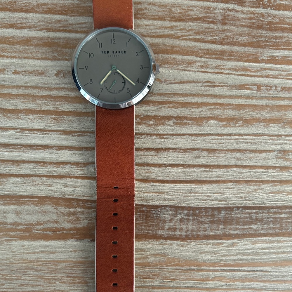 Ted Baker London Men’s Josh 43mm Leather Wrist Watch - Picture 6 of 6